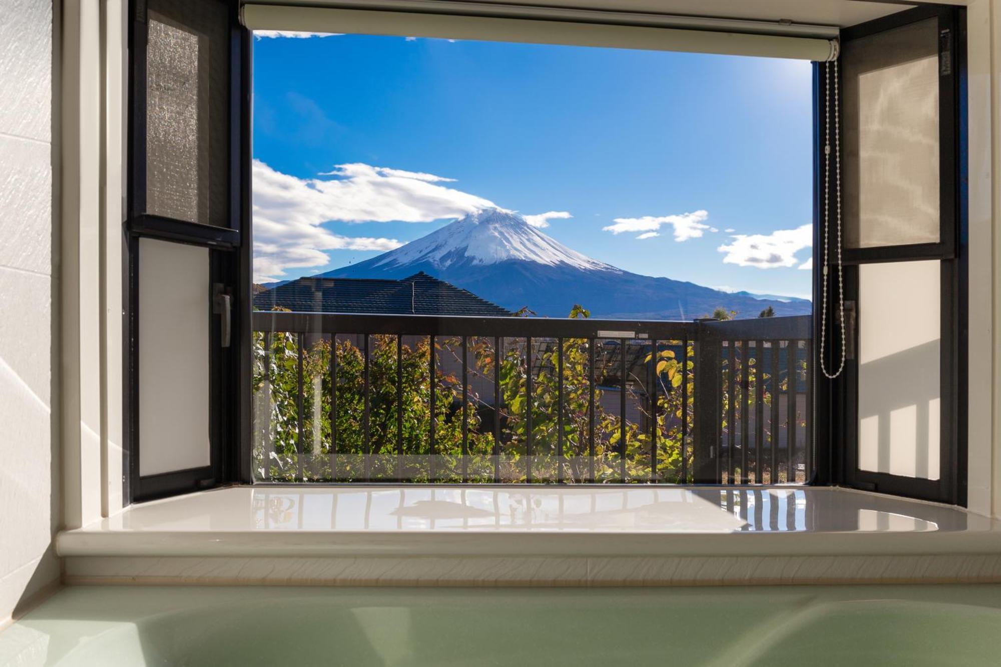 View Of Mt Fuji Free Transportation Bicycle Rental Ok 富士山眺望 فوجيكاواجوتشيكو المظهر الخارجي الصورة
